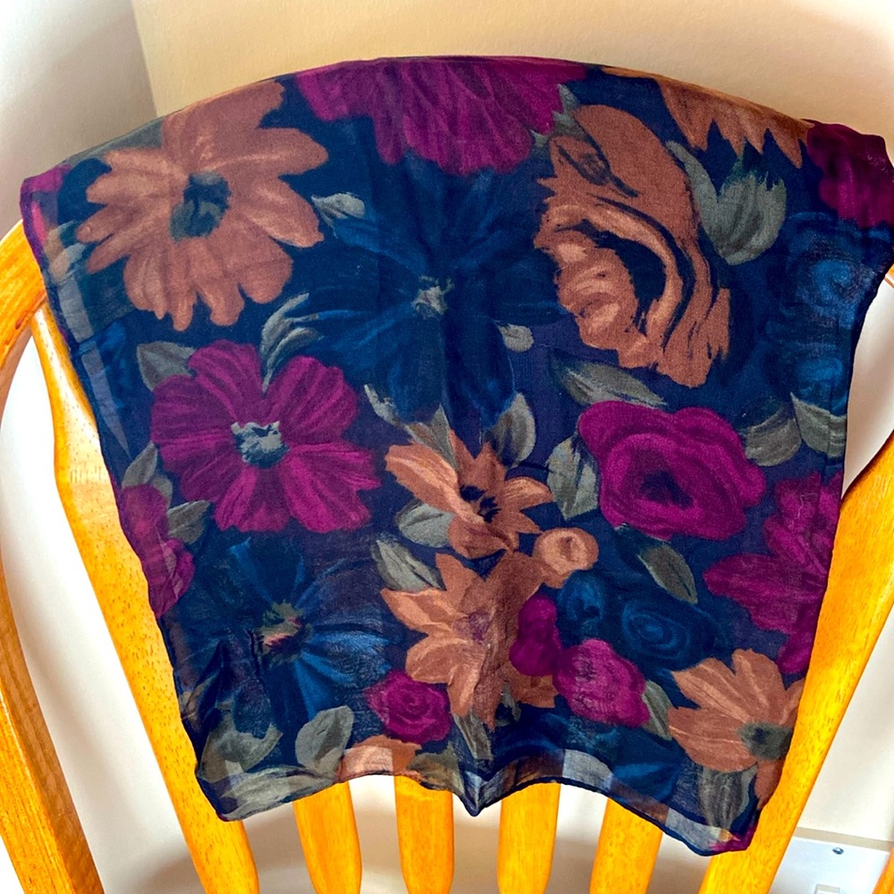 Beautiful floral print scarf